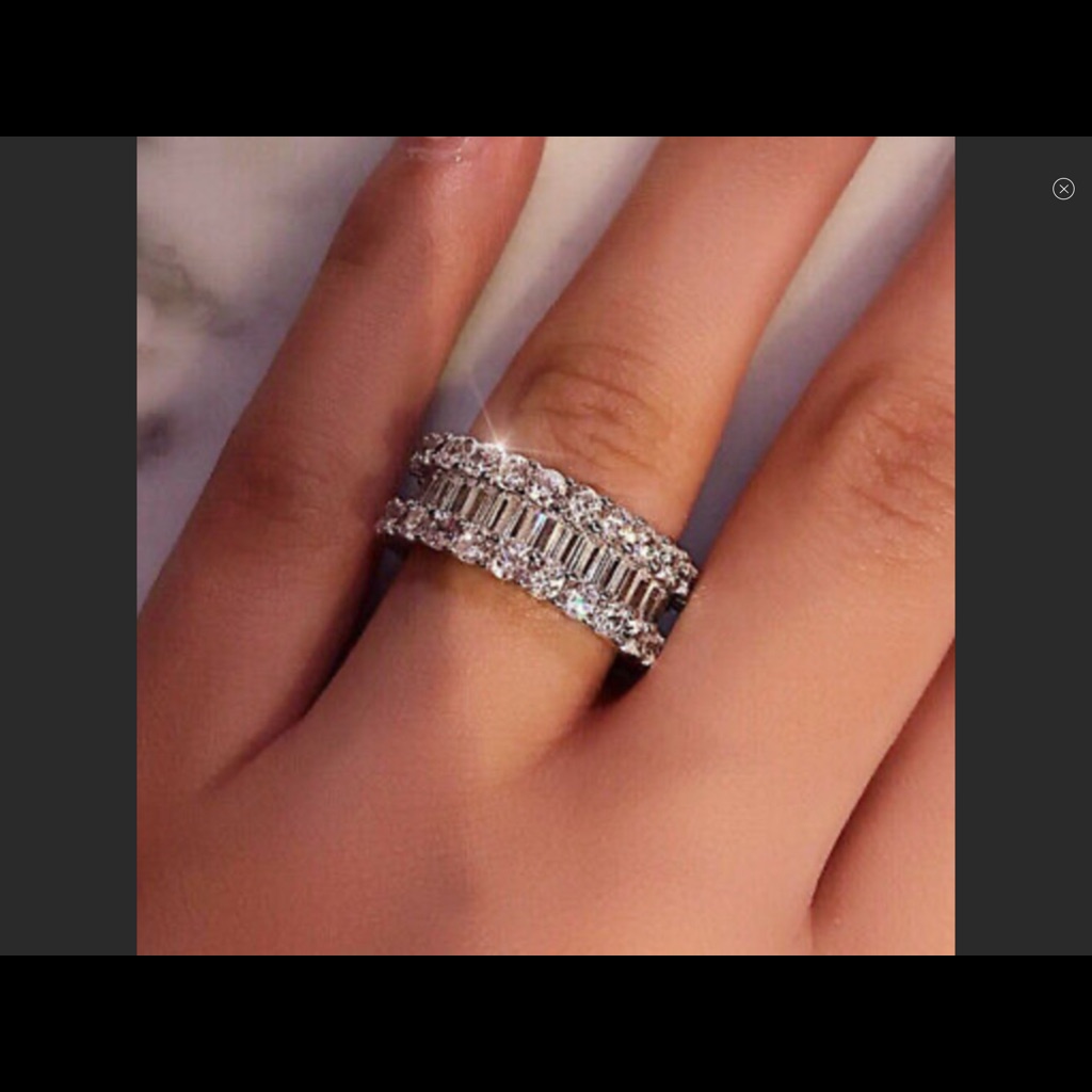 New 925 Silver Plated Ring, Size 9, With Box, Cz Diamonds